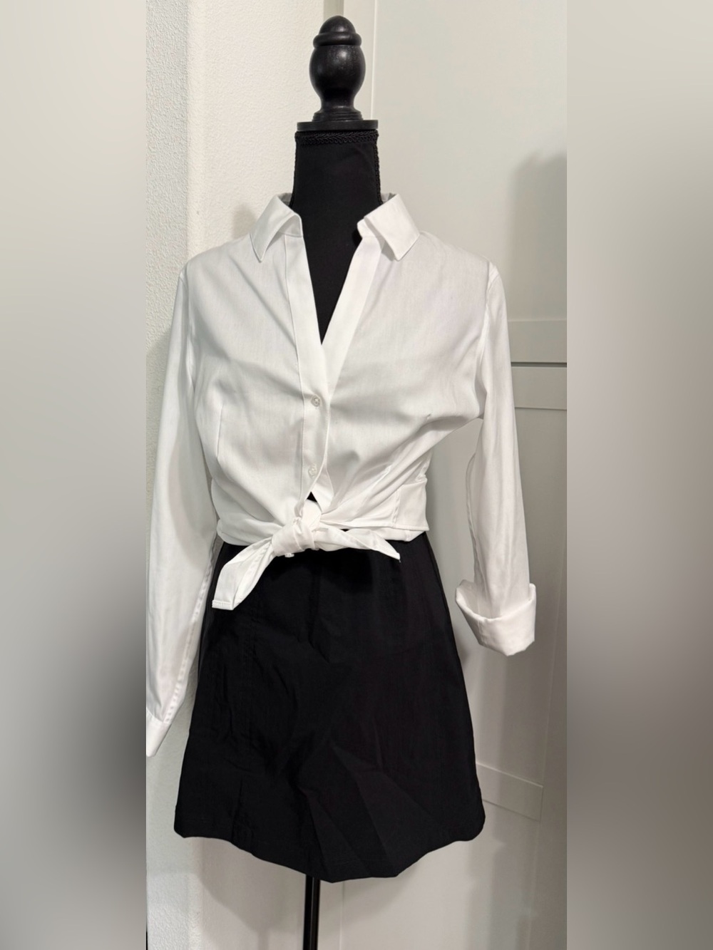 Jones New York White Tie-Front Button Down Shirt